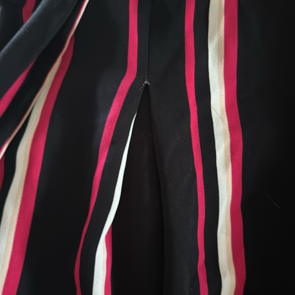 TORRID Black and Pink Striped Shorts Size 26 - Picture 6 of 6